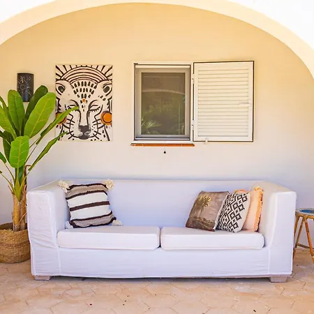 Malawi By Abahana Calpe